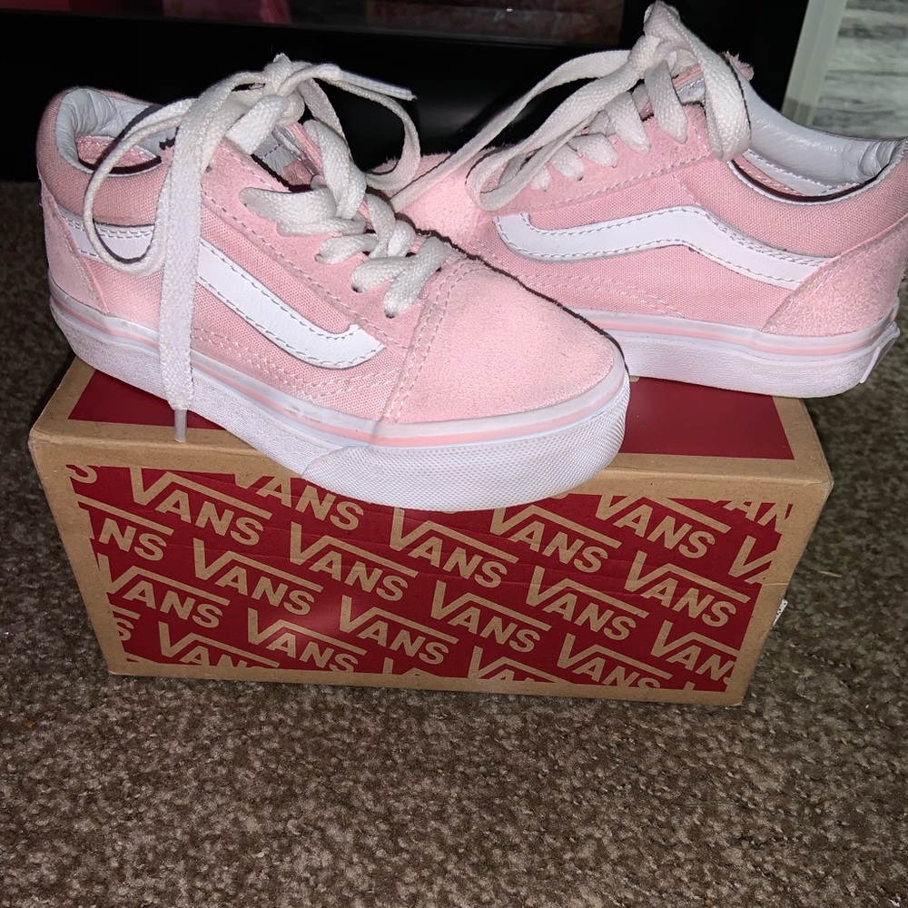 Kids vans size 10.5